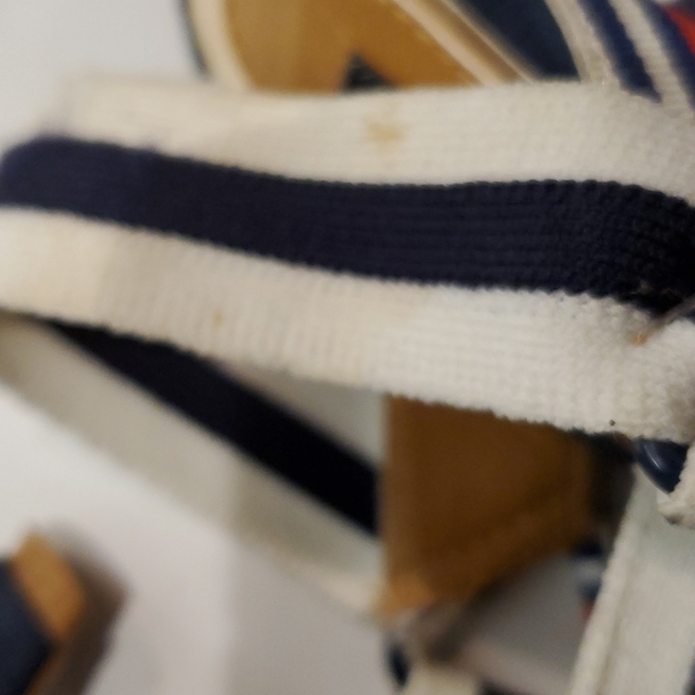 Jaggar Active Navy Sling Back Pumps - Picture 5 of 6